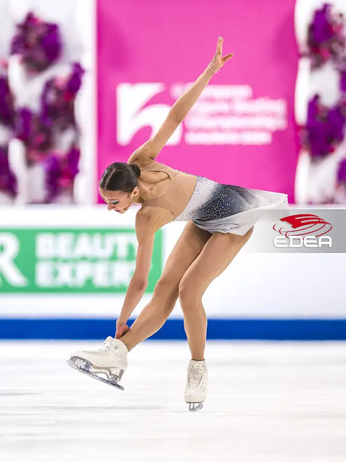 Ice Gallery Skates U.S.